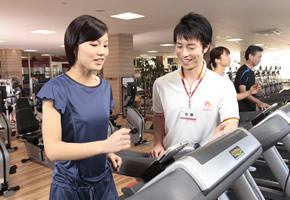 スポーツクラブ　ルネサンス
